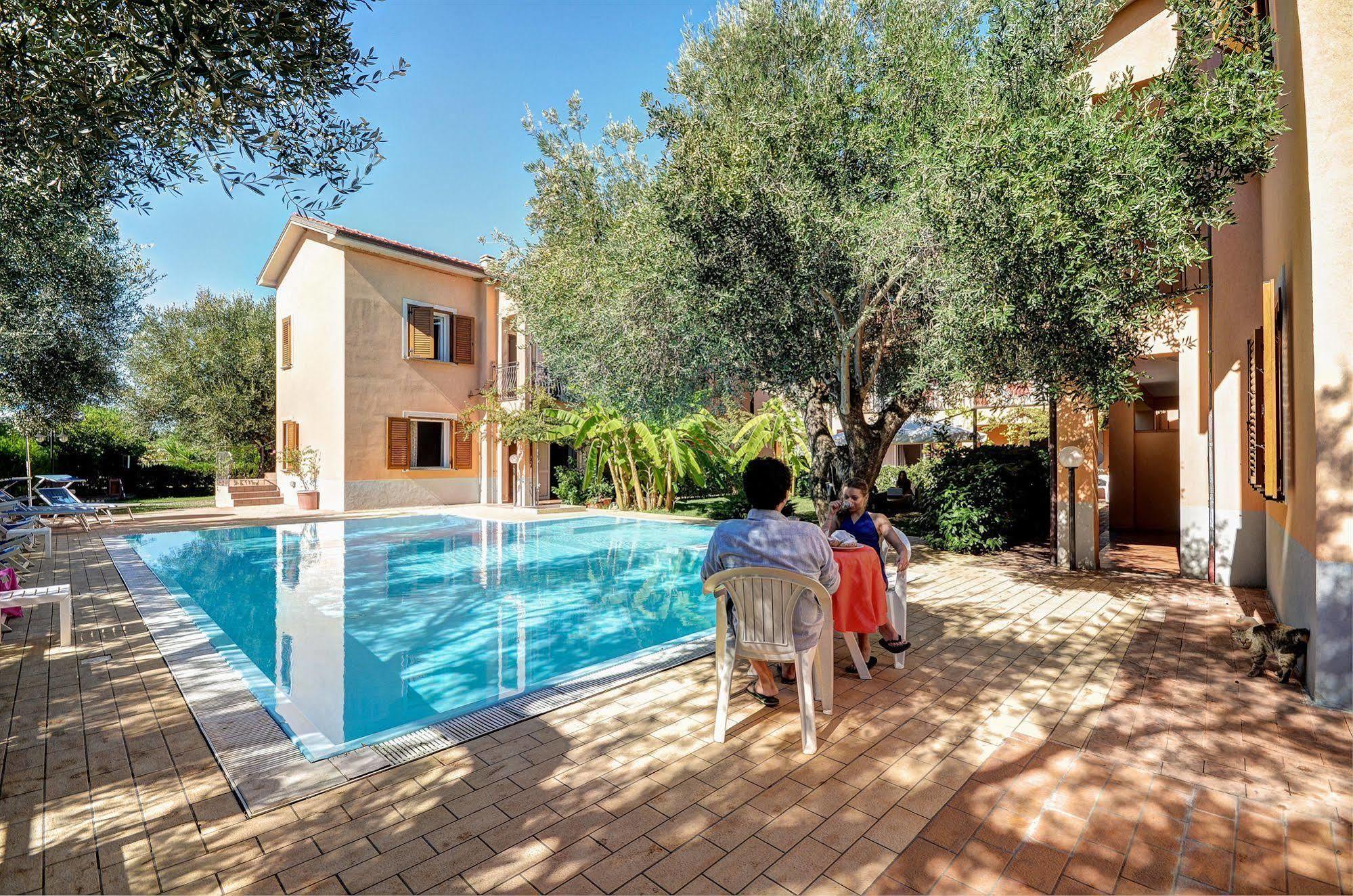 Residence Villa Andrea Марина ди Камерота Екстериор снимка